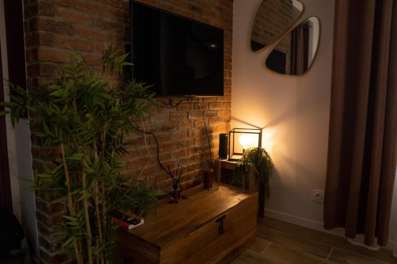 Studio Coeur De Ville Sanary Tres Cosy Parking Εξωτερικό φωτογραφία